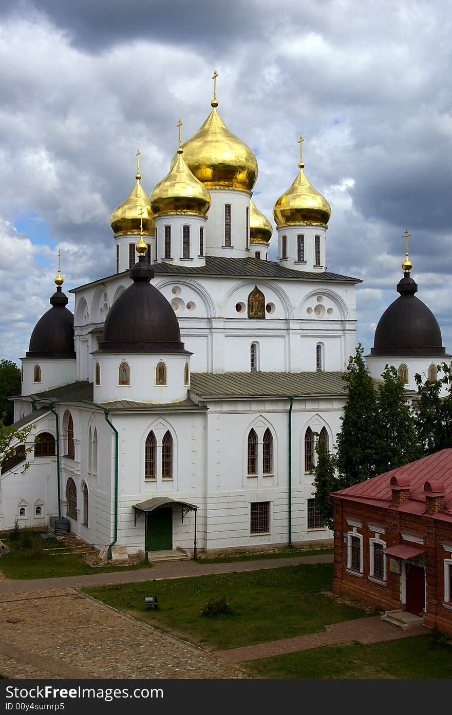 Uspenskii Cathedral in Dmitrov