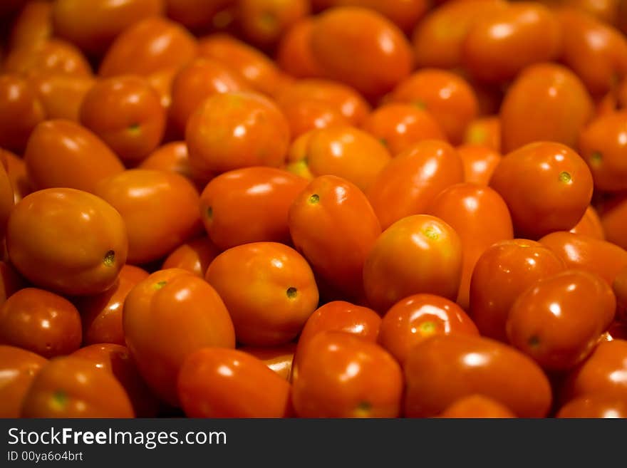 Fresh organic roma tomatoes