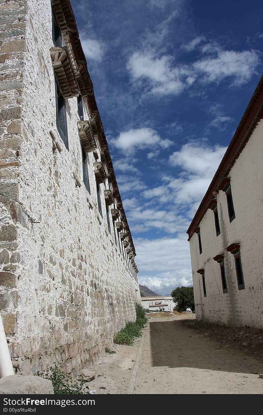 Building in Lhasa