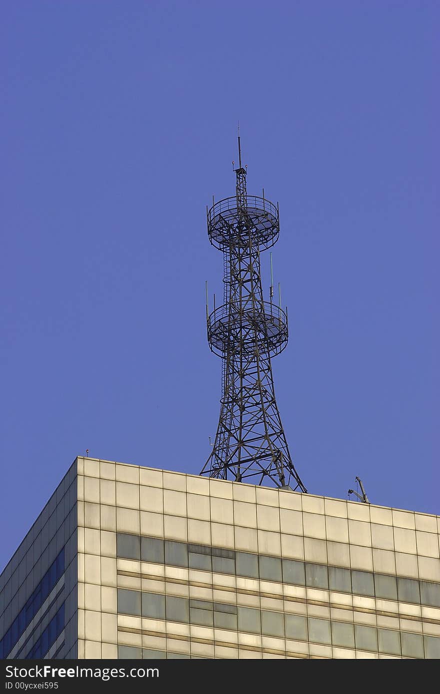 Communication tower