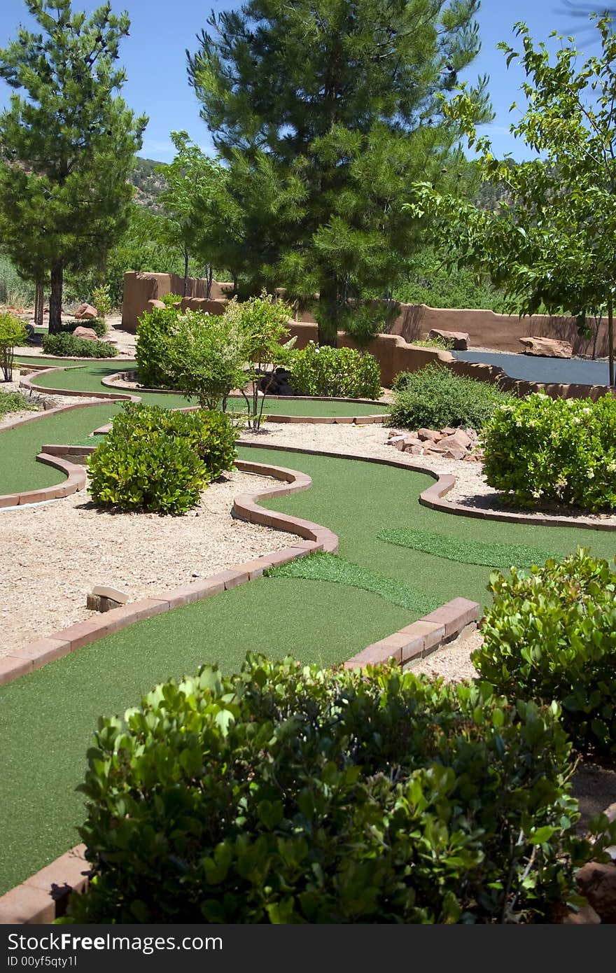 Outdoor Miniature Golf Game