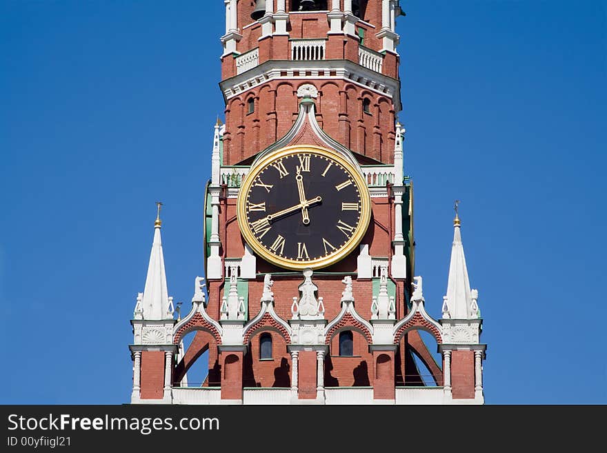 Clock on the Kremlin tower