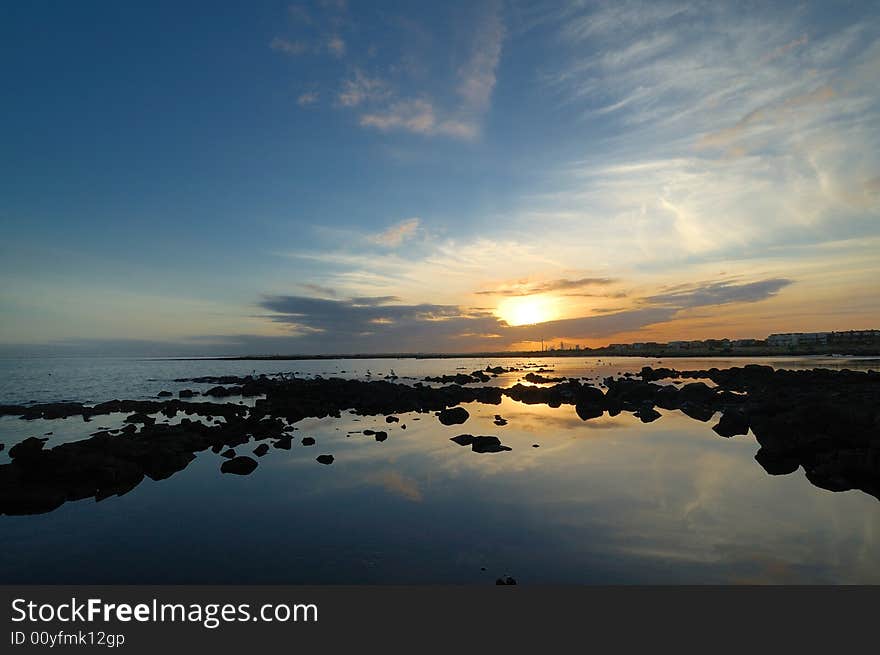 Sunset mirror