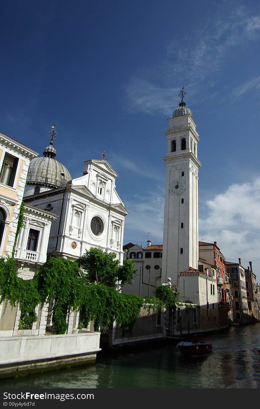 The tower in Venice near the canal