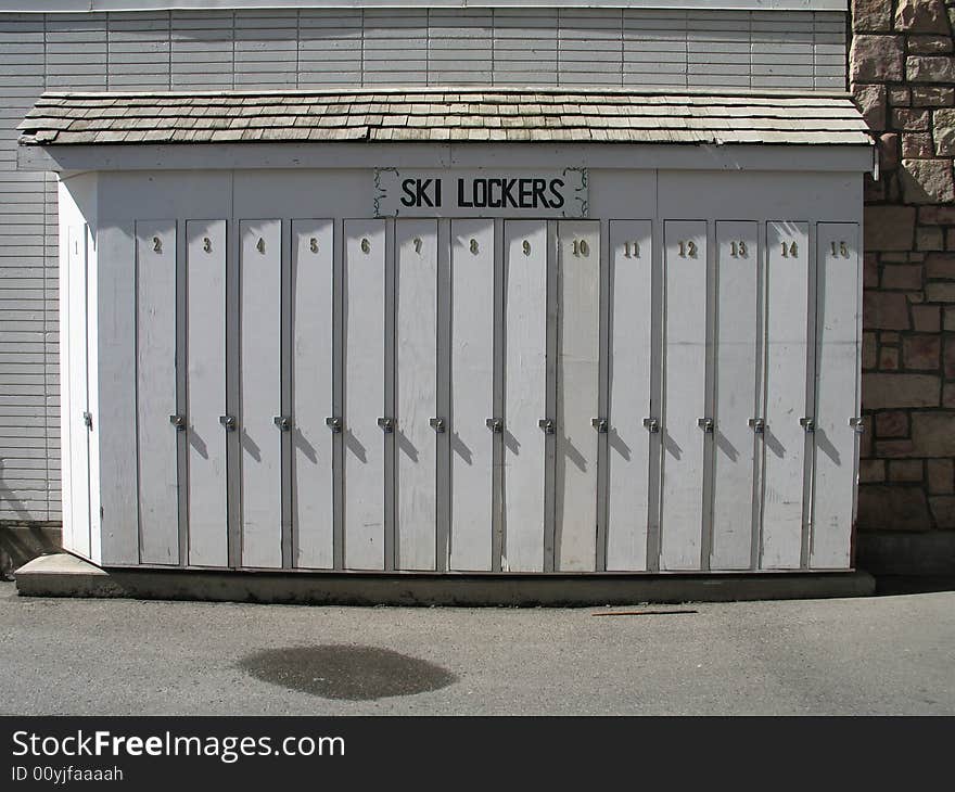 Ski lockers