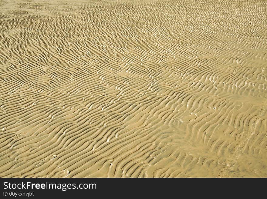 Sandy waves