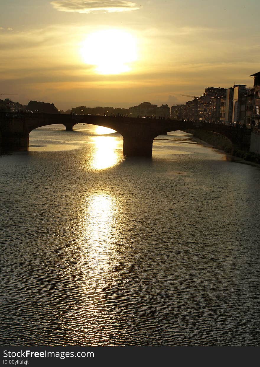 A wonderfull sunset on the Arno river in Florence. A wonderfull sunset on the Arno river in Florence