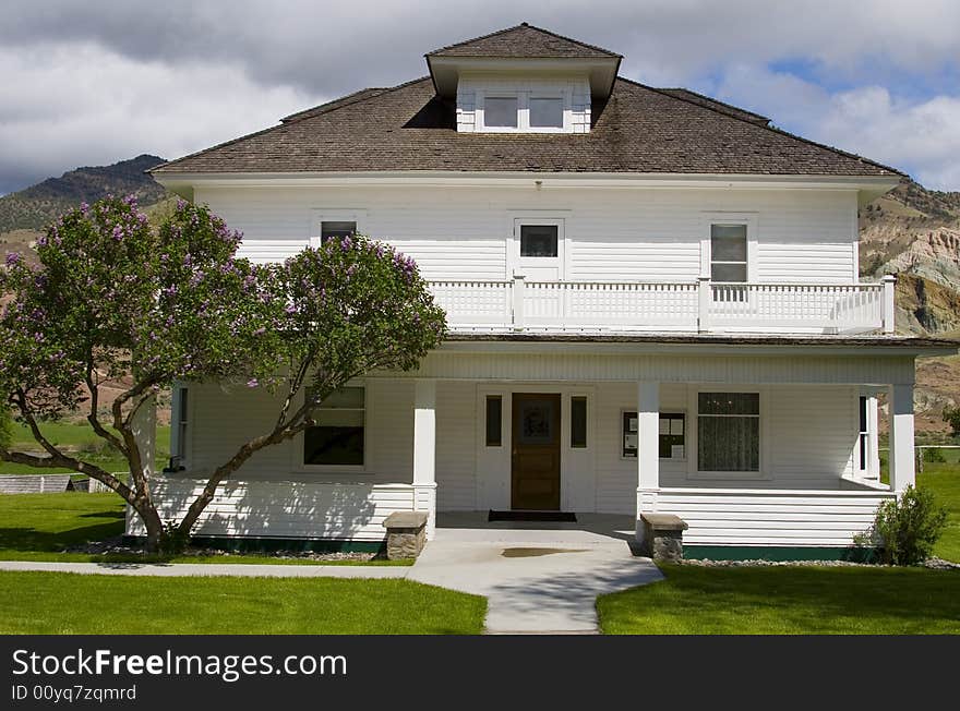 An old wooden house in the high desert of Eastern Oregon. An old wooden house in the high desert of Eastern Oregon