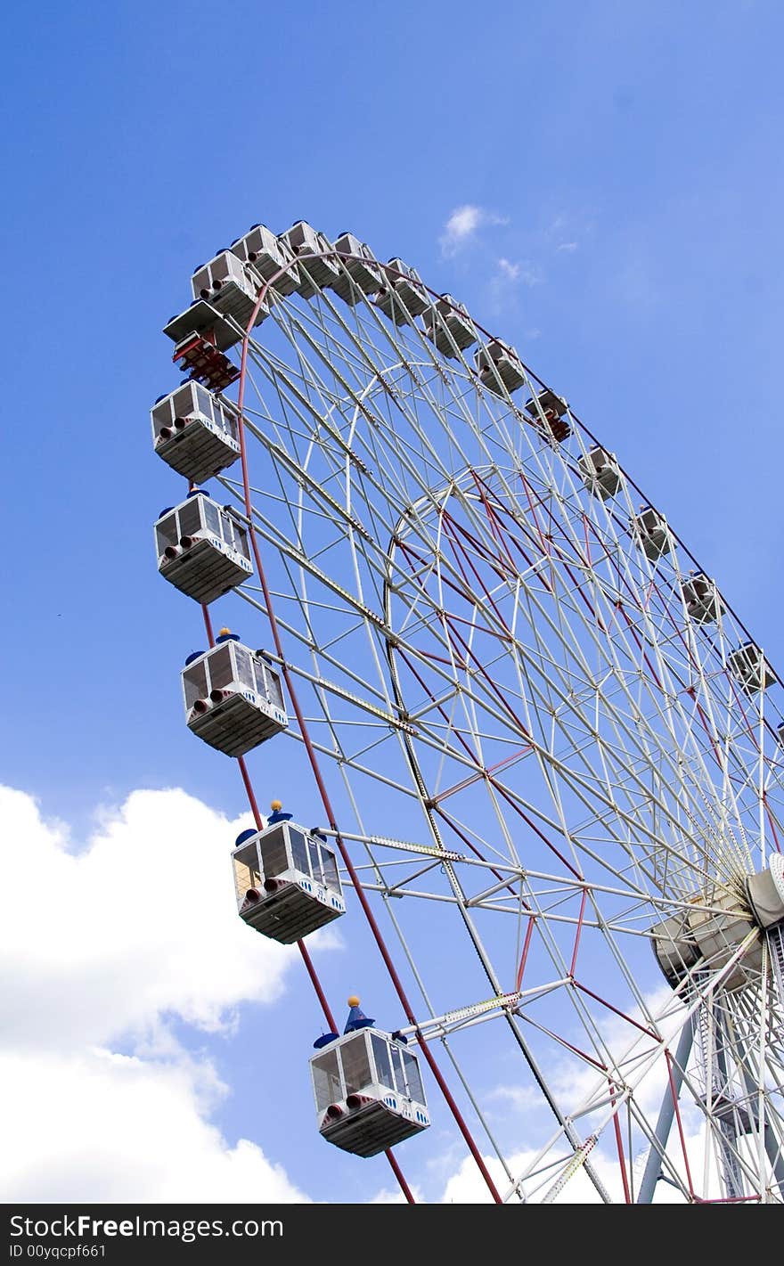 Wonder wheel in the park