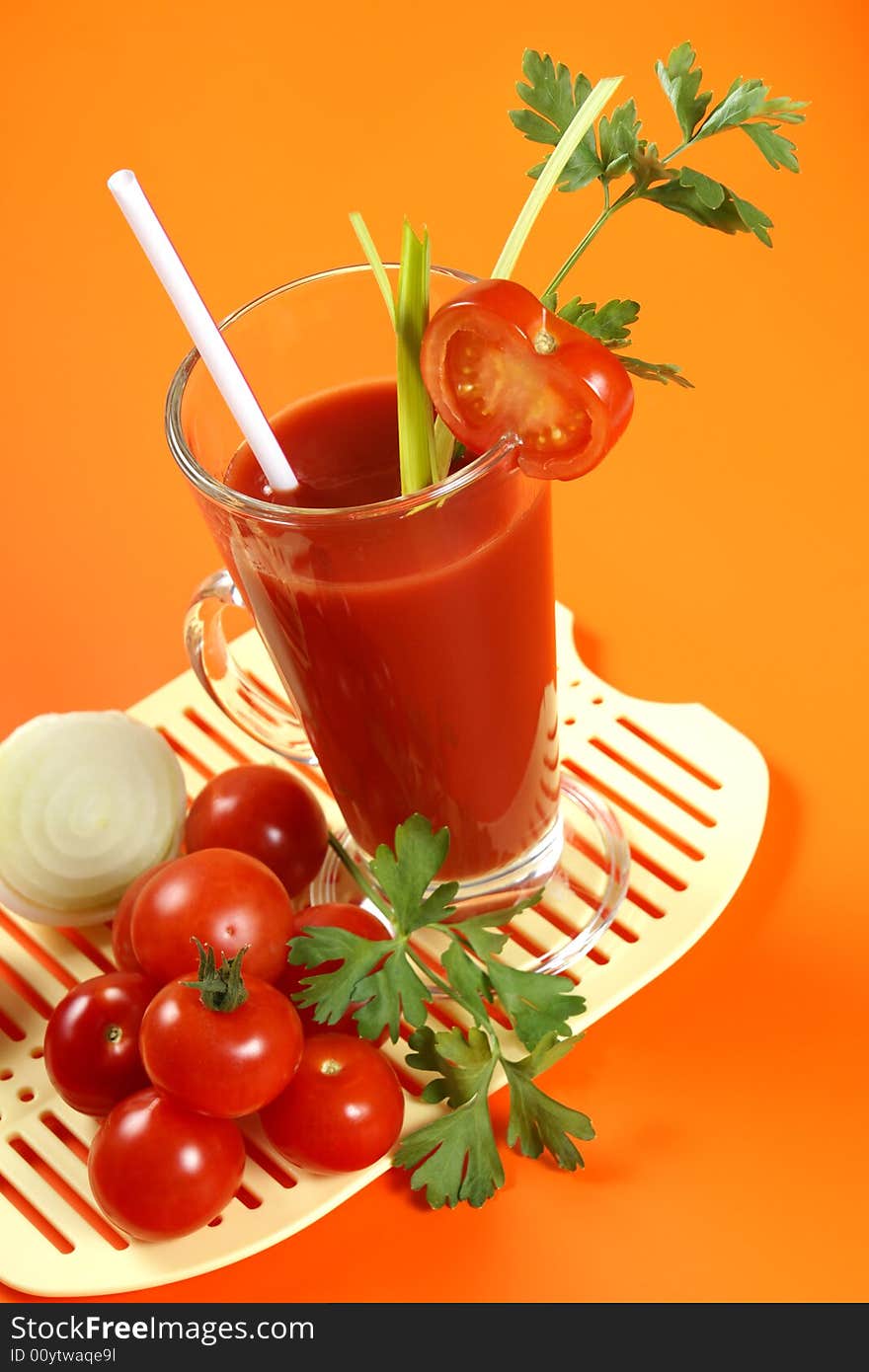 Fresh tomato juice