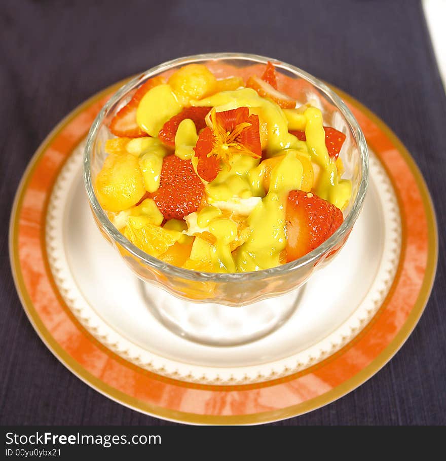 Strawberry and mango dessert with yoghurt