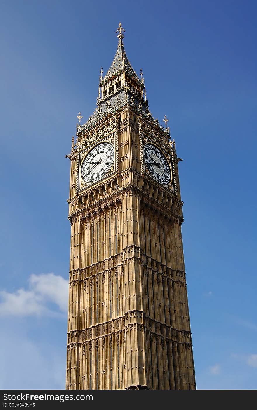 Vertical view of te Big Ben Tower. Vertical view of te Big Ben Tower