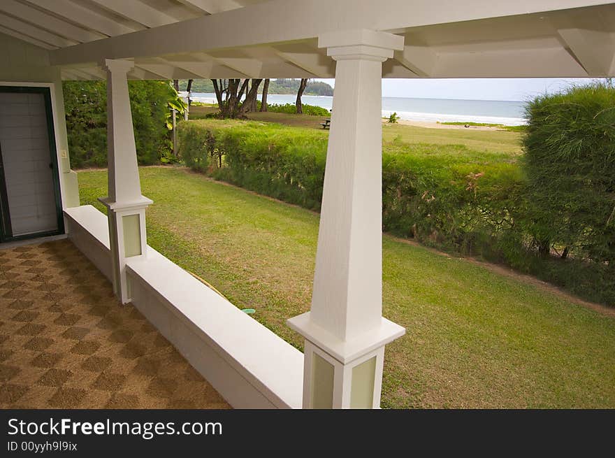 Oceanfront Lanai with a Spectacular View