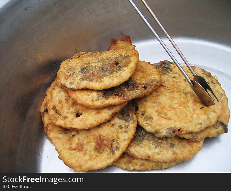 The appetizing Chinese bakemeat in the big dish