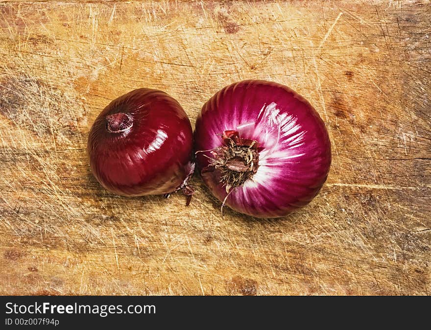 Spanish Red Onions.