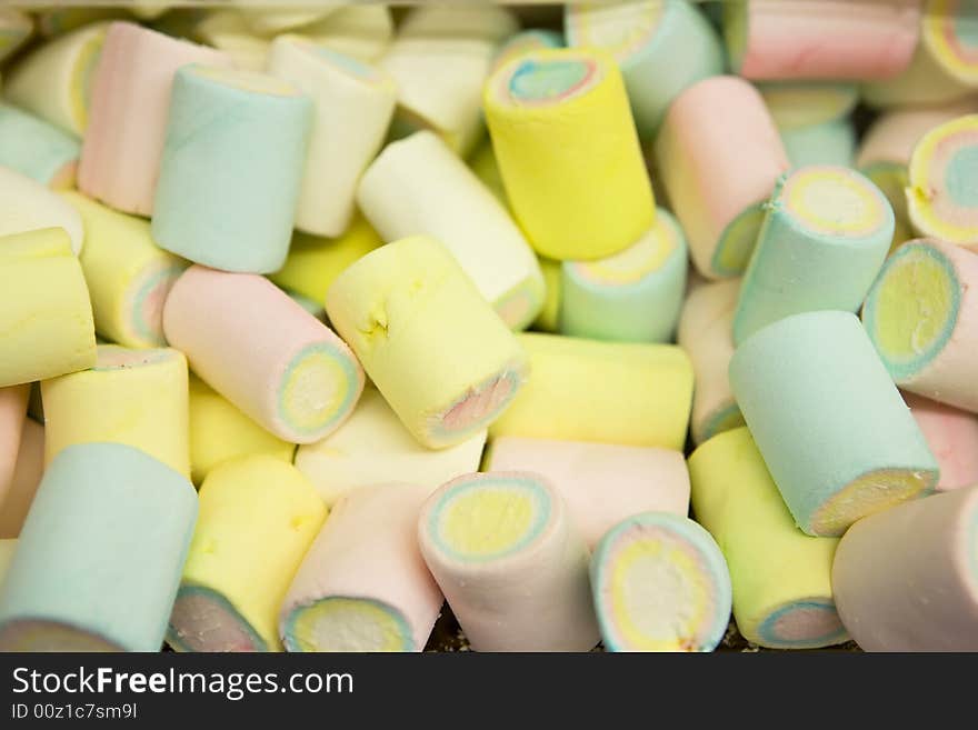 Multi-colored marshmallow pile