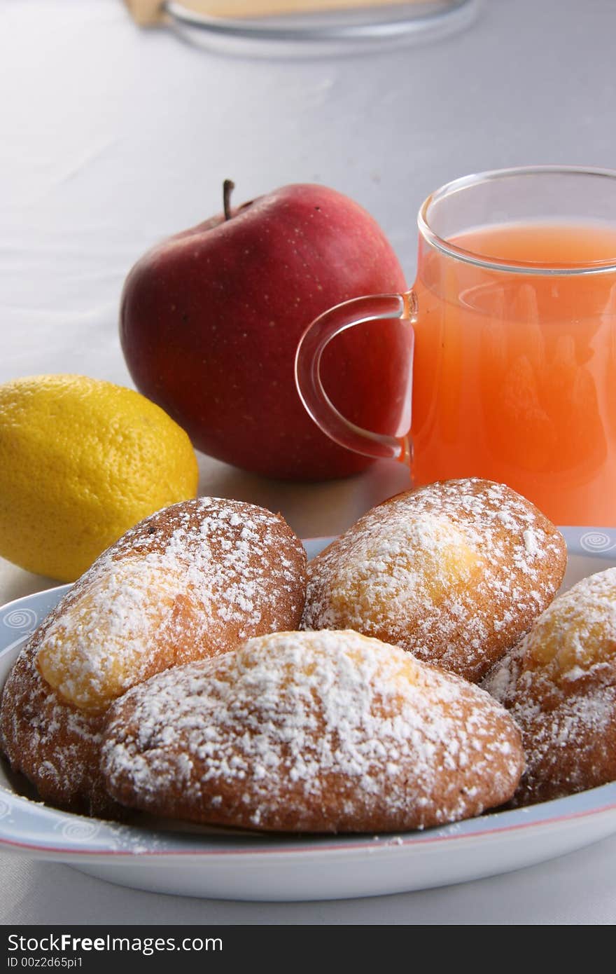 Donuts With Powered Sugar