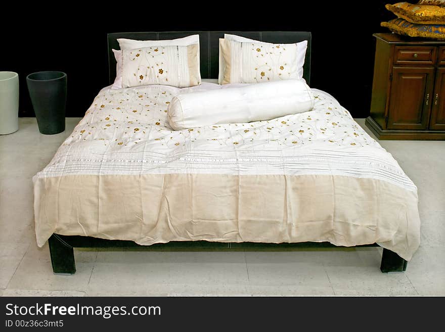 Double Bed