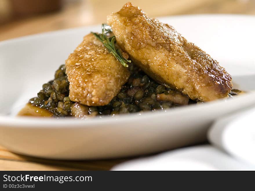 Sweetbreads with lentils and carrots