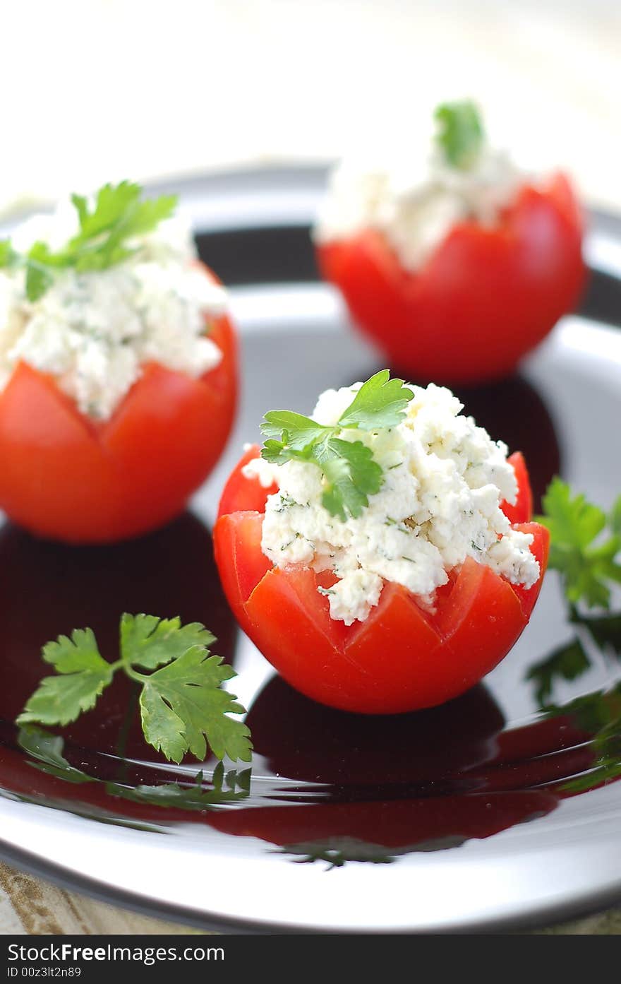 Tomatoes Stuffed with Feta