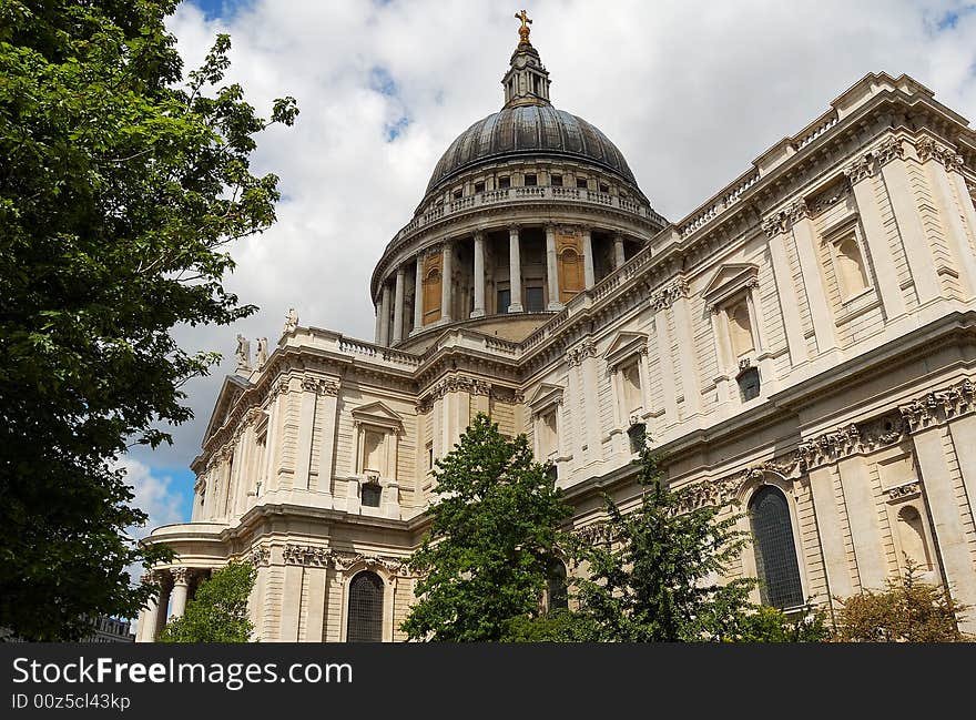 View of St Paul Cathedral with a cloudy sky background