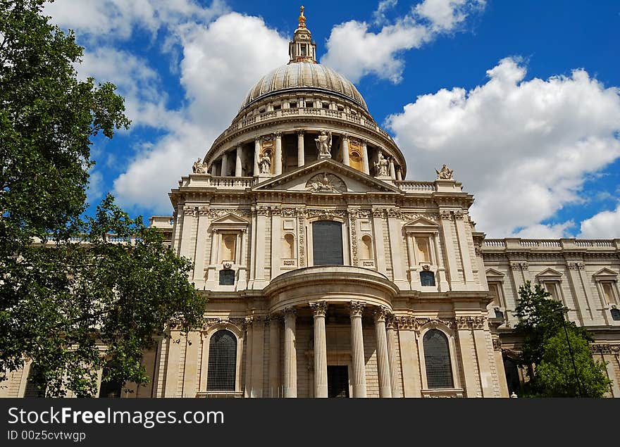 View of St Paul Cathedral with a cloudy sky background