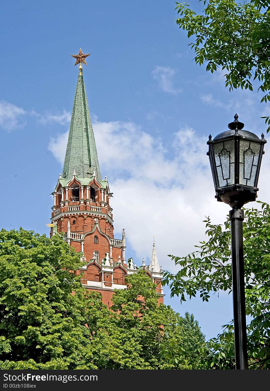 View from park to Troitskaya tower of Moscow Kremlin. View from park to Troitskaya tower of Moscow Kremlin