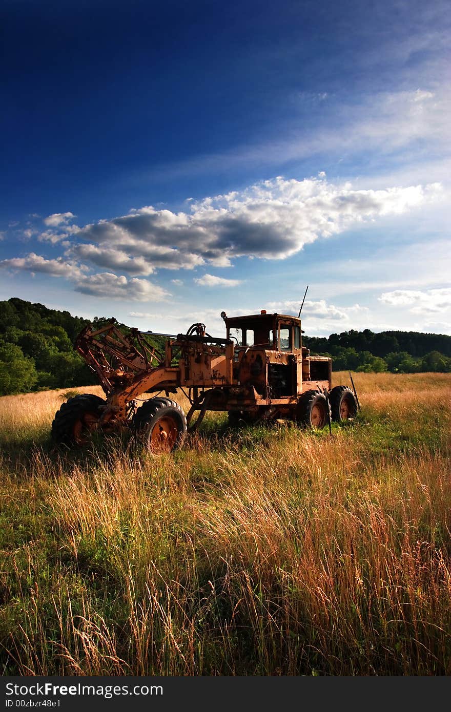 Photo of an abandoned bulldozer.