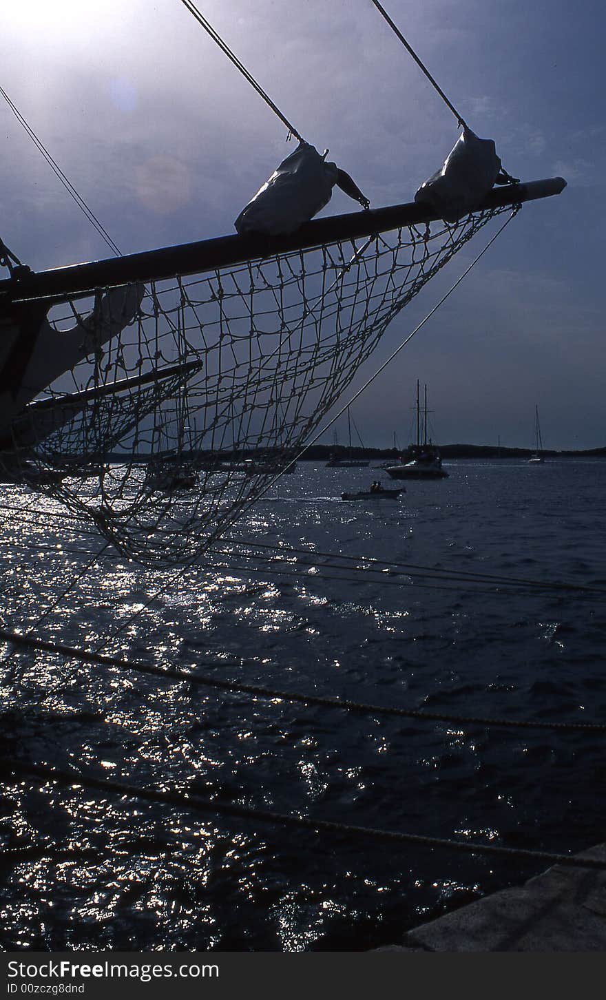 Details of boat,in the seat