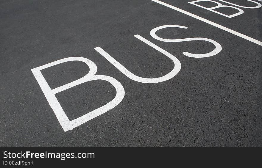 A street with a bus label. A street with a bus label