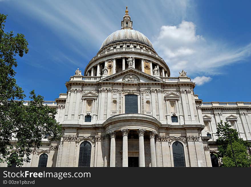 Vertical View Of St Paul Cathedral