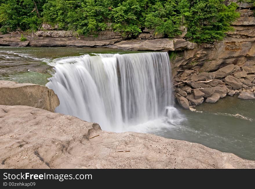 Cumberland falls in cumberland falls park near Corbin, Ky USA