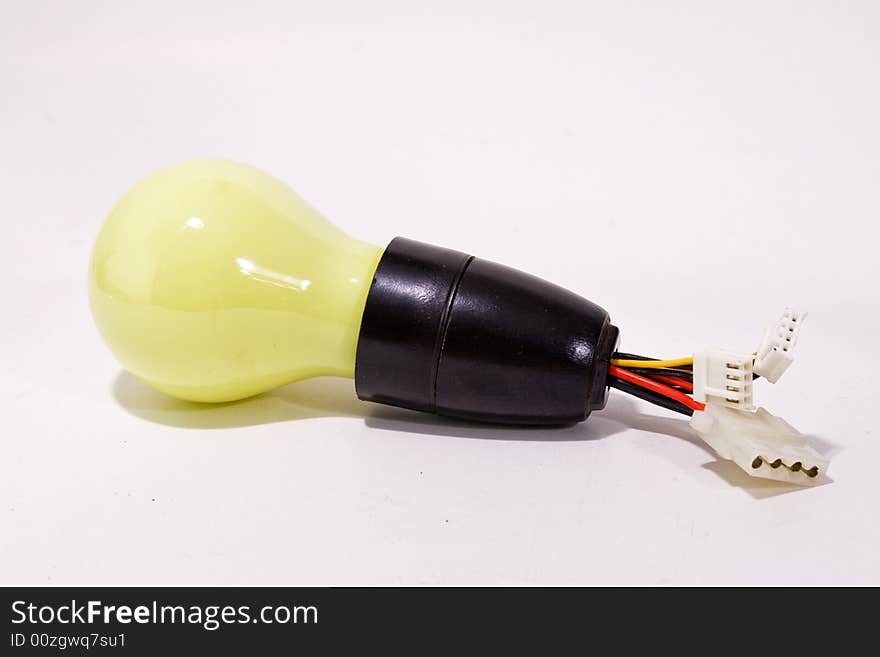 Light bulb with to many connectors