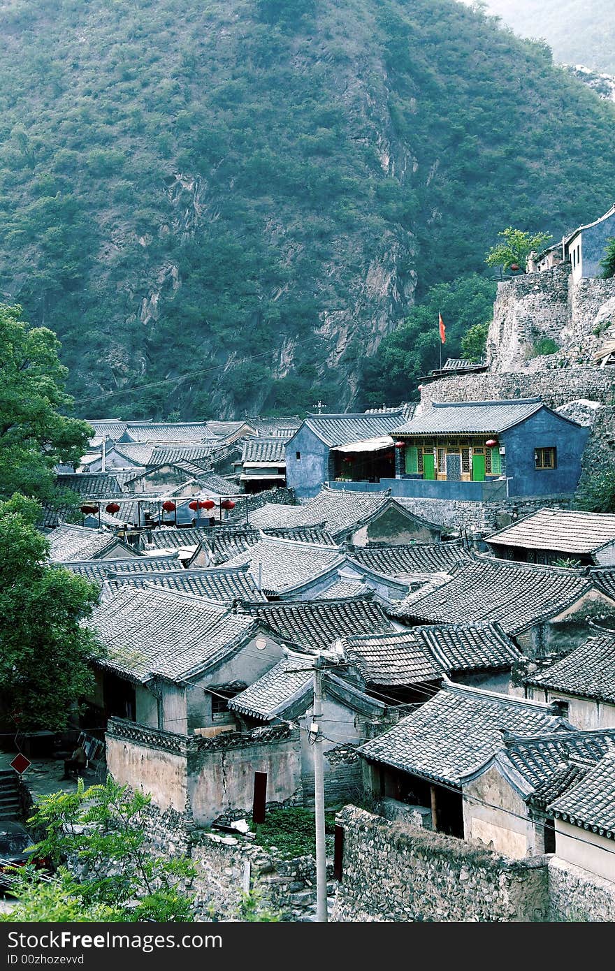 Ancient village in the mountain.

Built it in the period of Ming and Qing of China in the village here, they had already had a history of 500 years.


And Chinese character of both sides Spring Festival couplets of China at the several door. It is happy in New Year to be careless, good luck,etc..