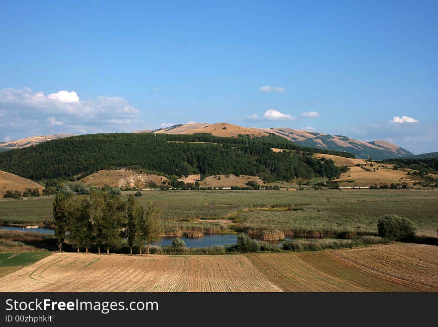 Colfiorito lake, umbria