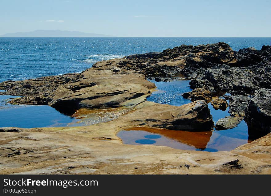 Rocks at the low tides