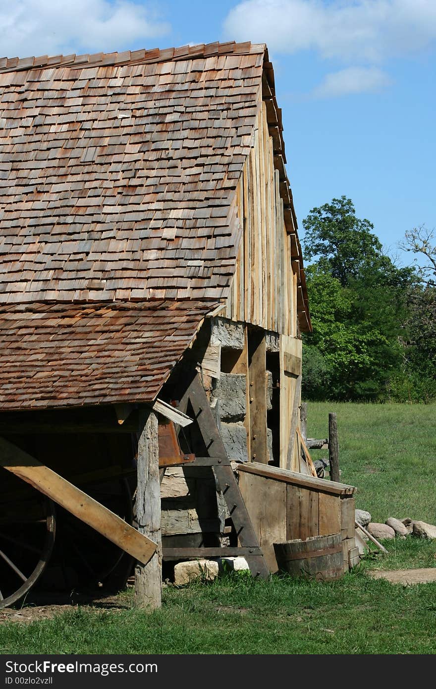 Lob Cabin Built By Hand