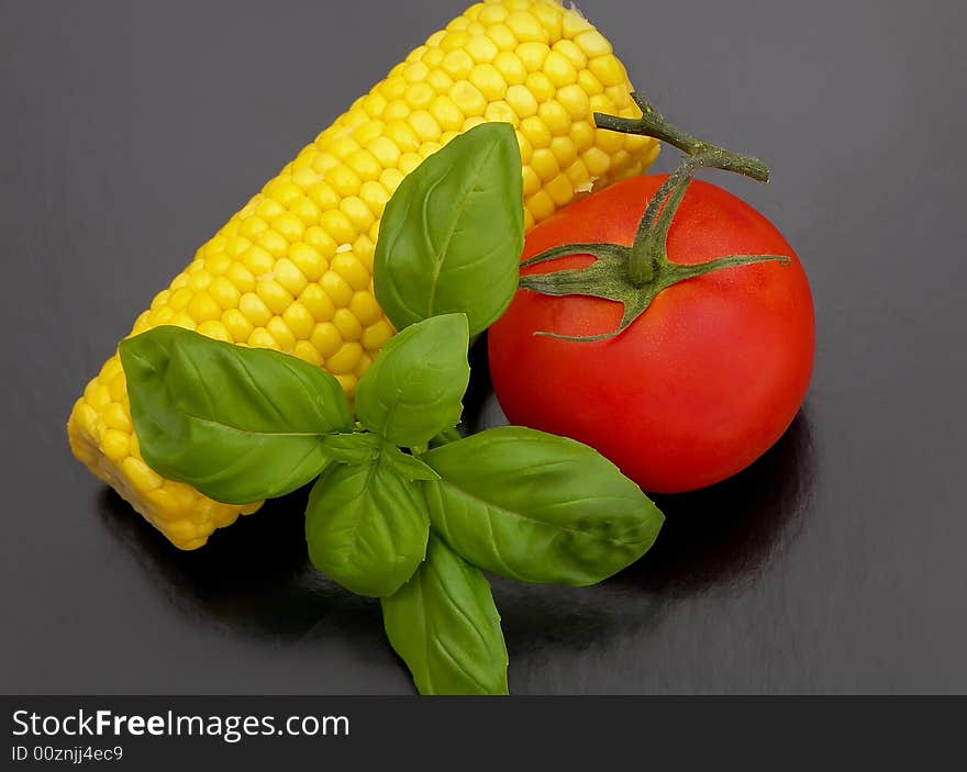 Sweet-corn With Tomato And Basil.