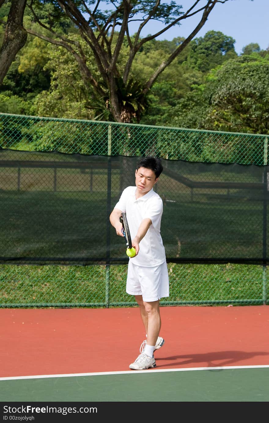 Aisan Tennis Player