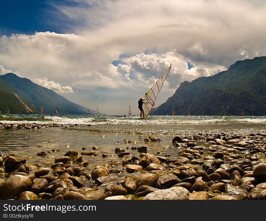 Windsurfing lake garda