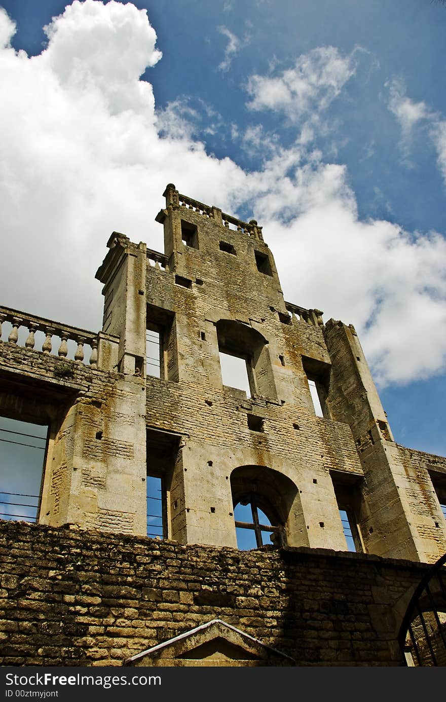 A remnant of a sprawling and derelict Elizabethan mansion. A remnant of a sprawling and derelict Elizabethan mansion