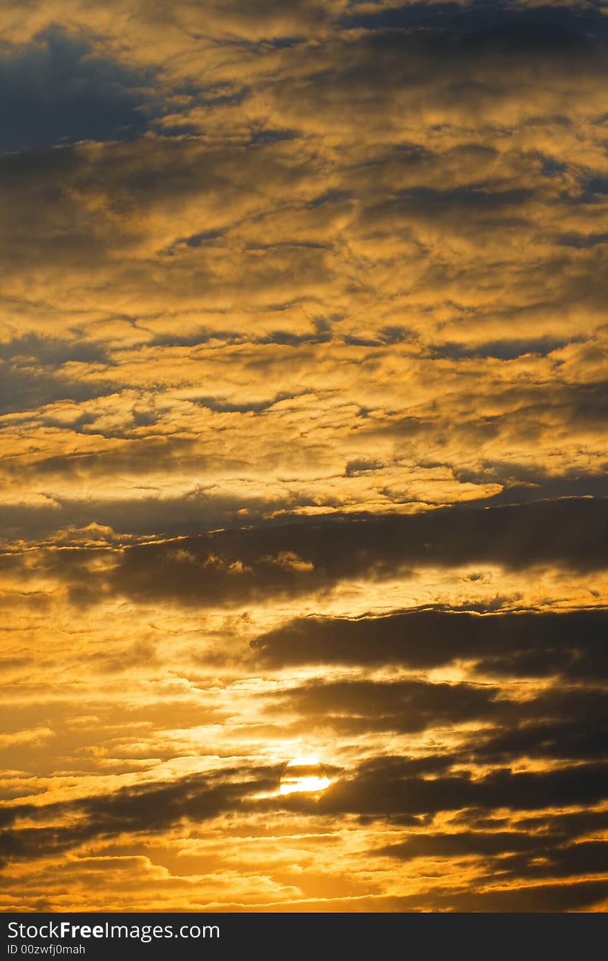 Bright clouds, cumulus, sun rays