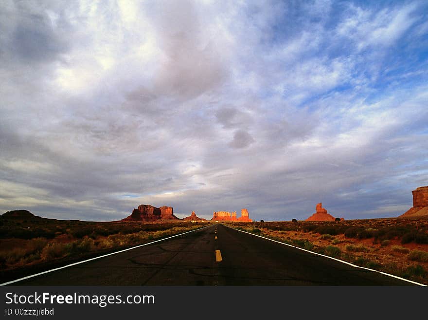 Monument Valley Sunset, near Highway 163, Utah