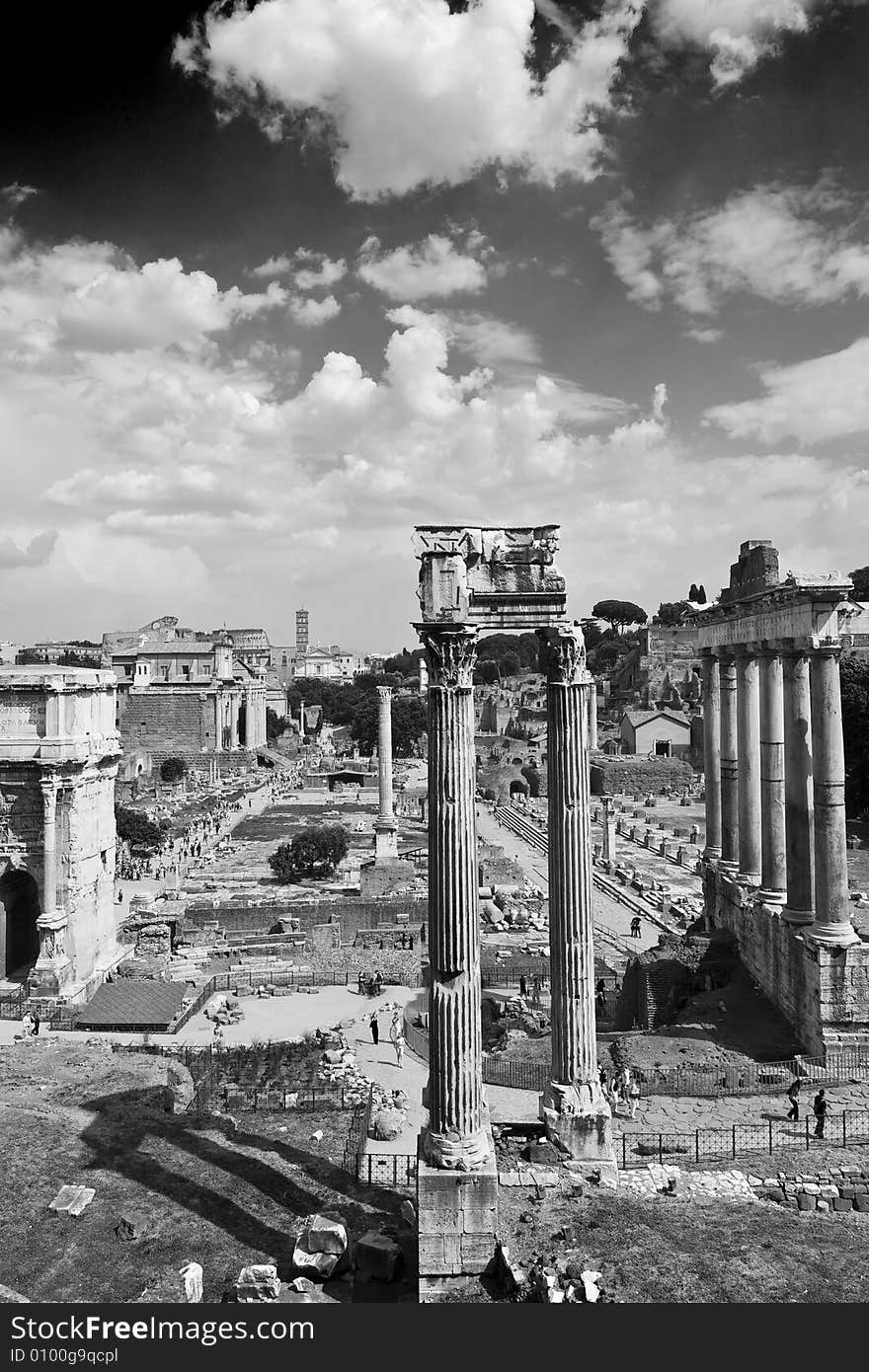 Roman forum BW