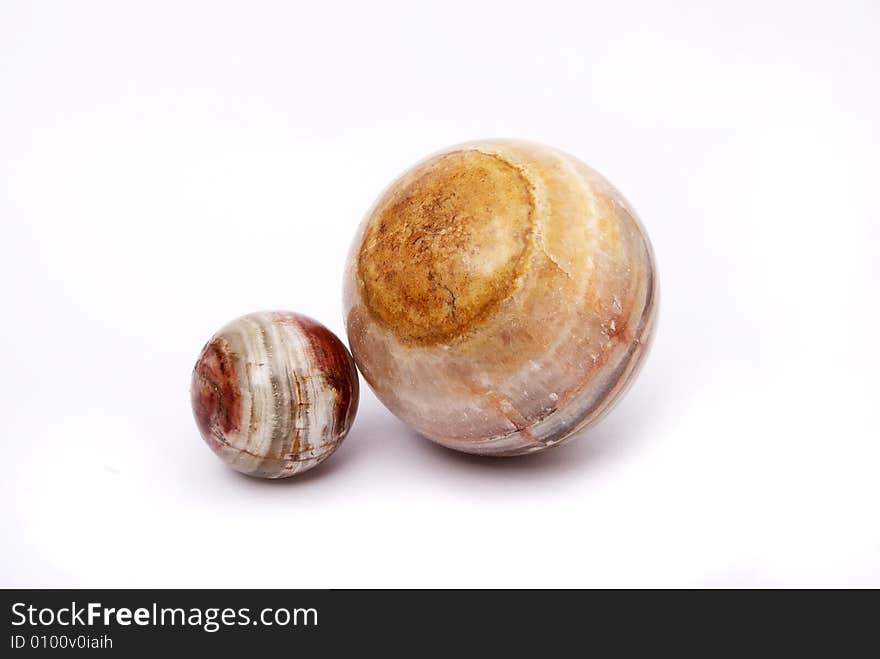 Spheres From A Greenstone