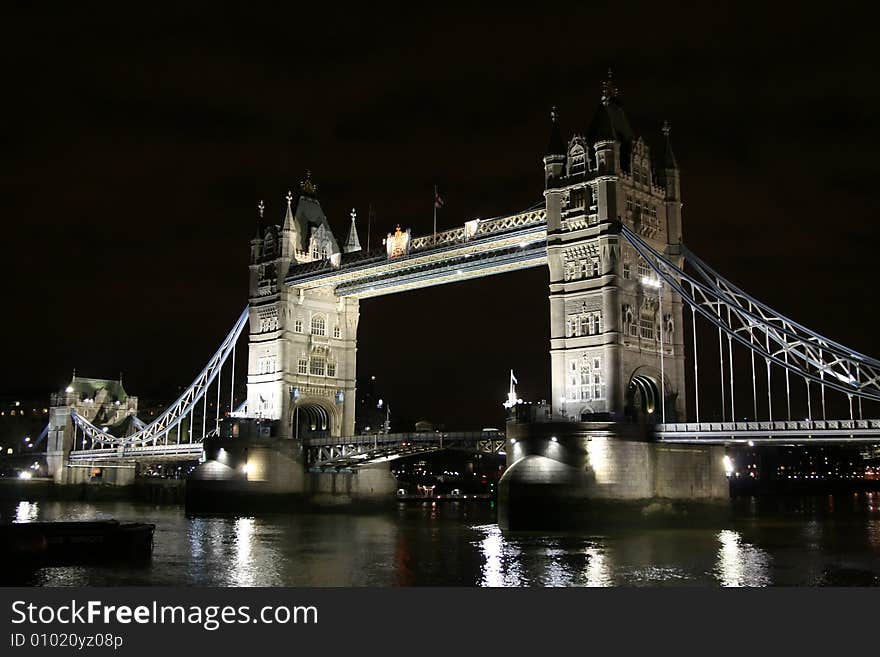 Tower bridge in the dark