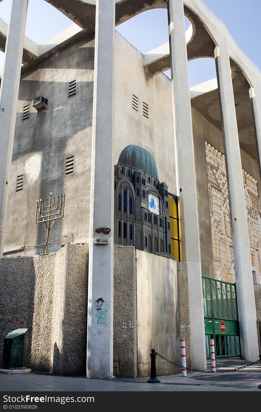 Tel Aviv, The great synagogue