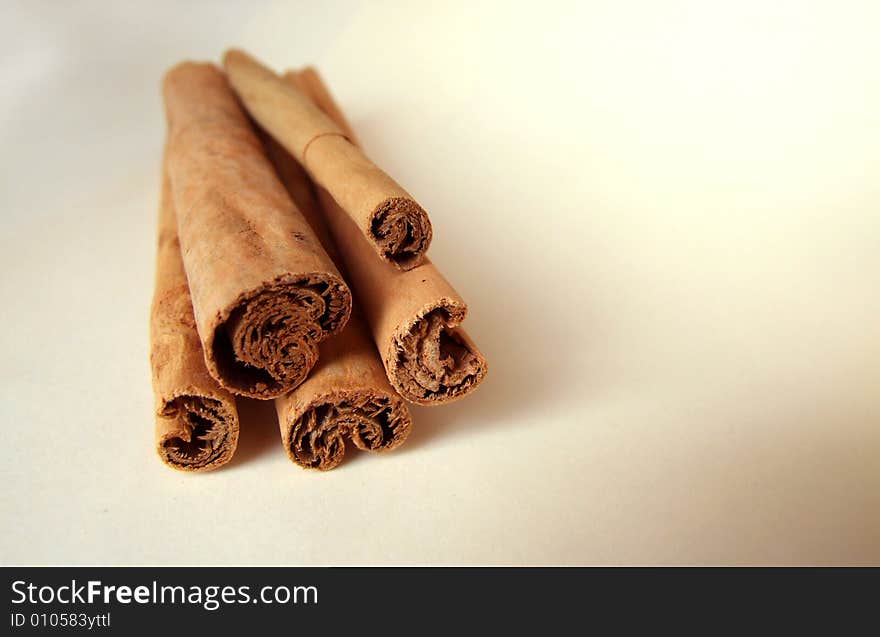 Cinnamon sticks