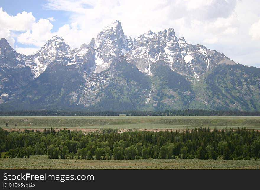 The Teton Mountain Range