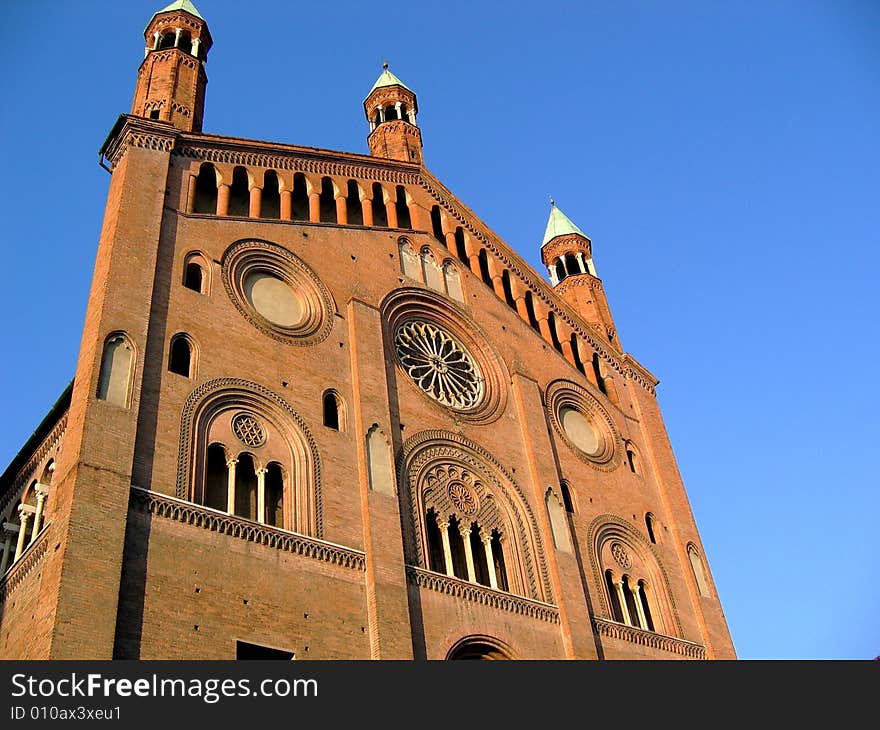 Cremona S Dome